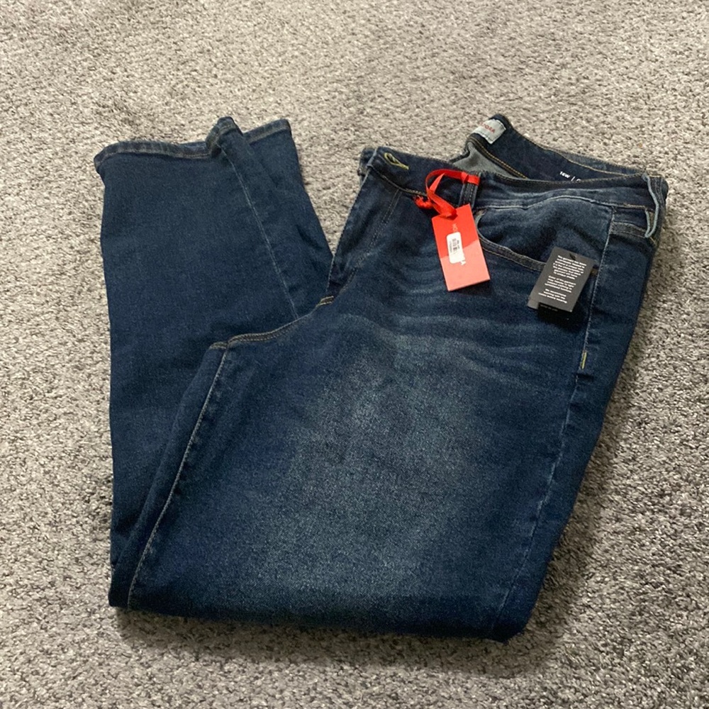 Molly and Isadore girlfriend jeans